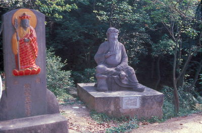Taiwan Statues.