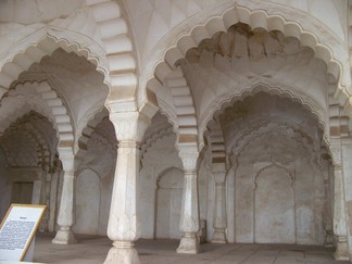 Bibi Ka Maqbara, India.