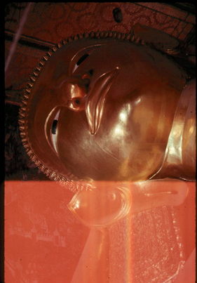 Reclining Buddha.