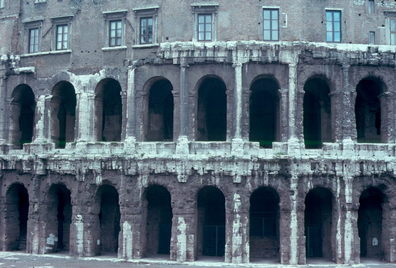 Roman apartment building.