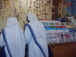 Nuns at Saint Peter's Basilica gift shop