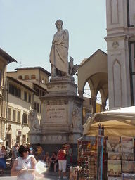 Statute of Dante.