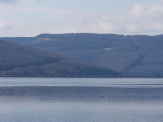 Tennessee River Nick-a-jack Reservoir.