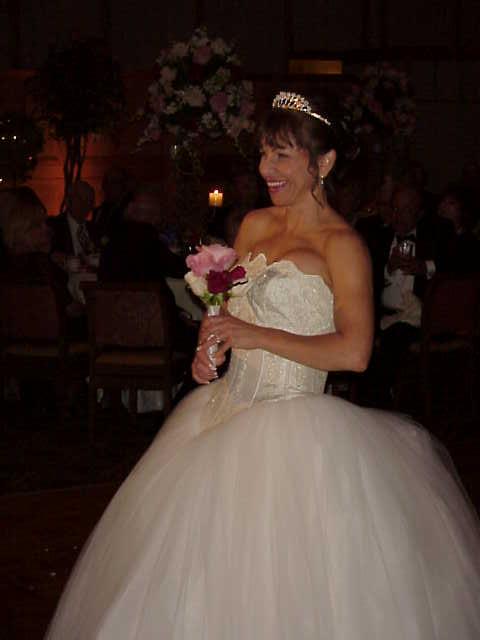 Debra about to throw bouquet.